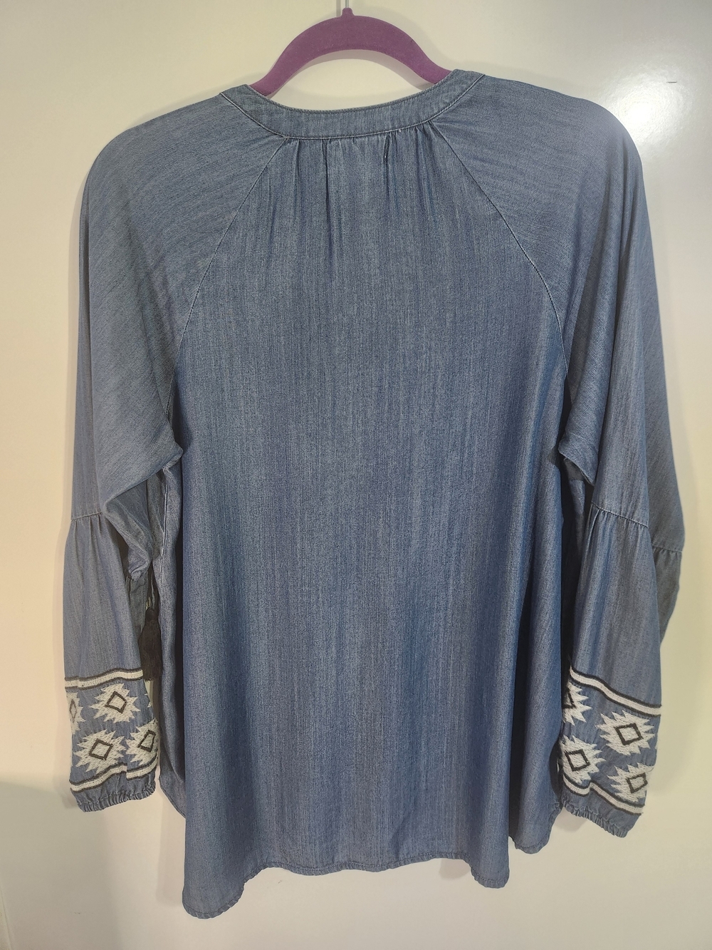 Alterd State Chambray Blouse, Size Large - Picture 5 of 7